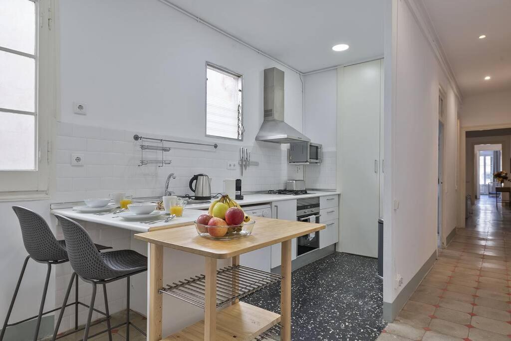 Canela Homes Barcelona Fontana Екстериор снимка
