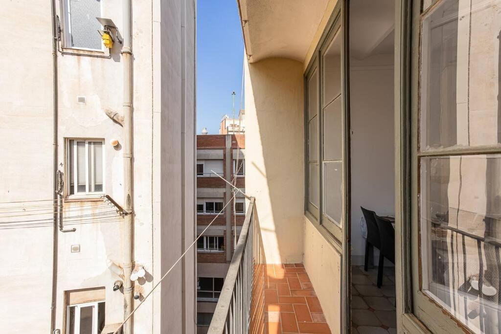 Canela Homes Barcelona Fontana Екстериор снимка