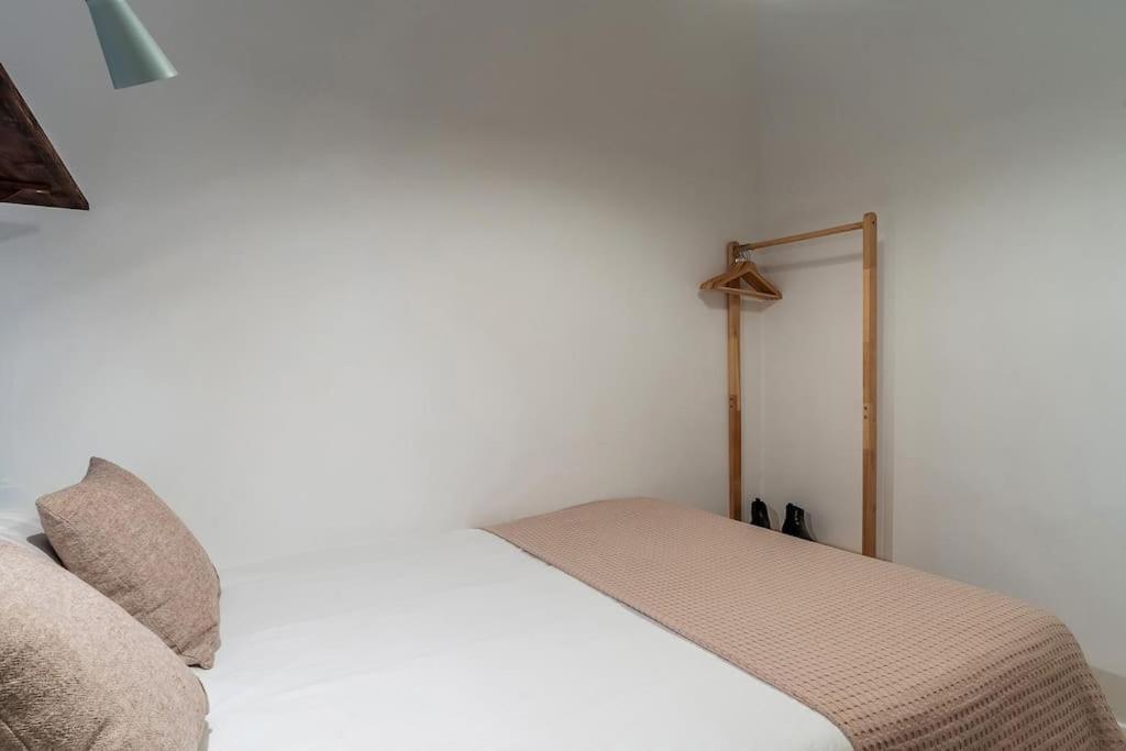 Canela Homes Barcelona Fontana Екстериор снимка