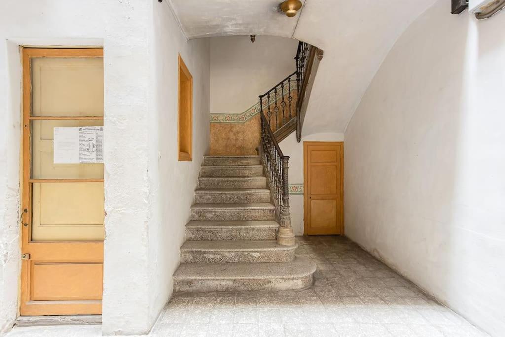 Canela Homes Barcelona Fontana Екстериор снимка