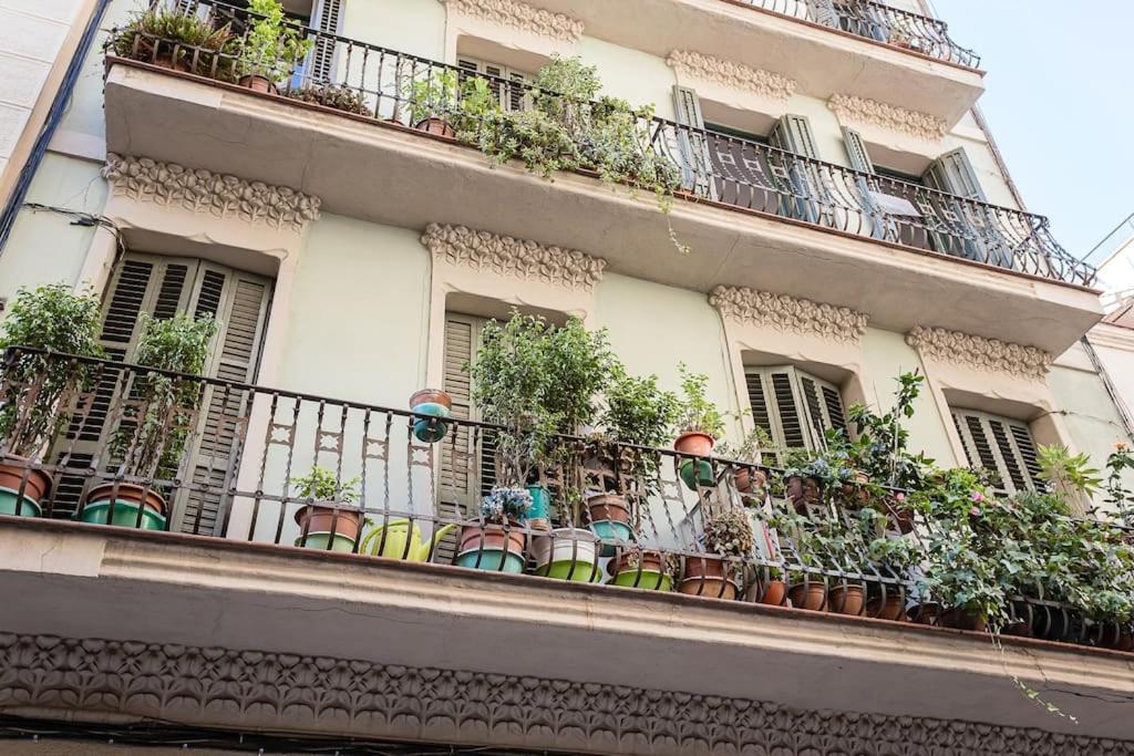 Canela Homes Barcelona Fontana Екстериор снимка