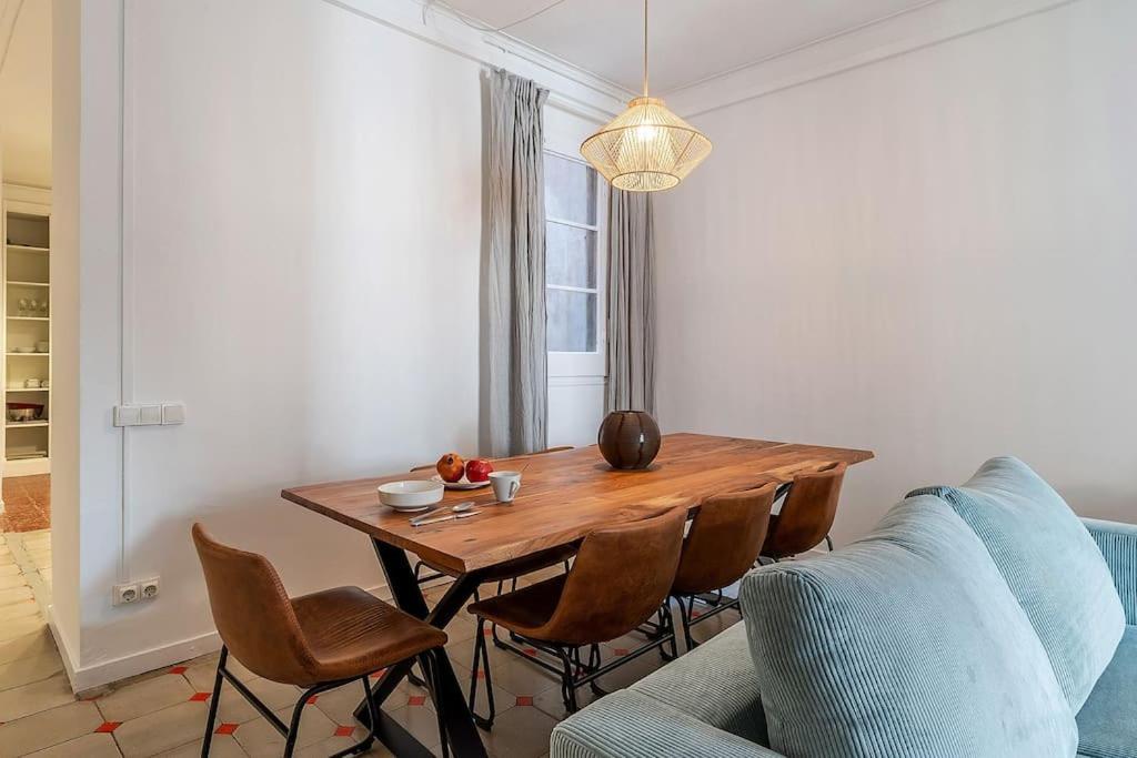 Canela Homes Barcelona Fontana Екстериор снимка